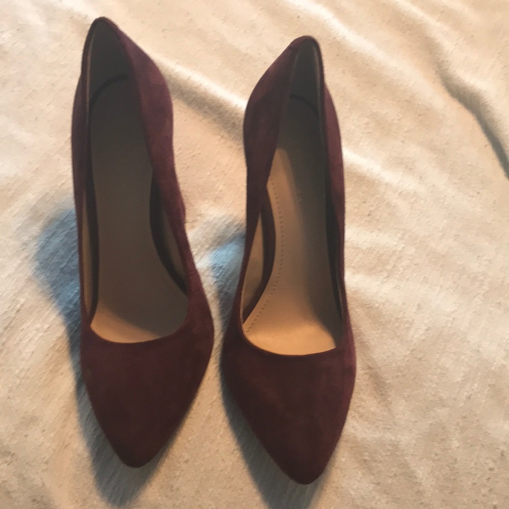 BCBG Maroon heels